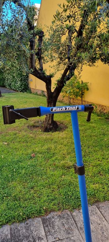 Used Park Tool PCS-9.3 Cavalletto Manutenzione 2020 bike — image 4 of 5