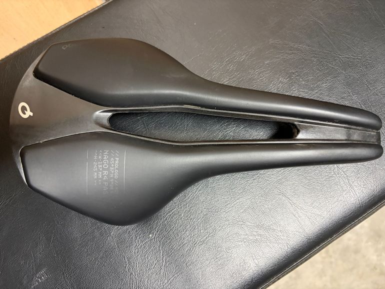 Used Prologo Nago R4 PAS 2025 bike — image 5 of 5