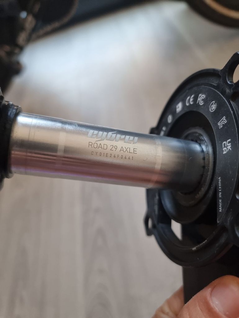 Used Cybrei 24 Axle Carbon Crank with power meter bike — image 3 of 8