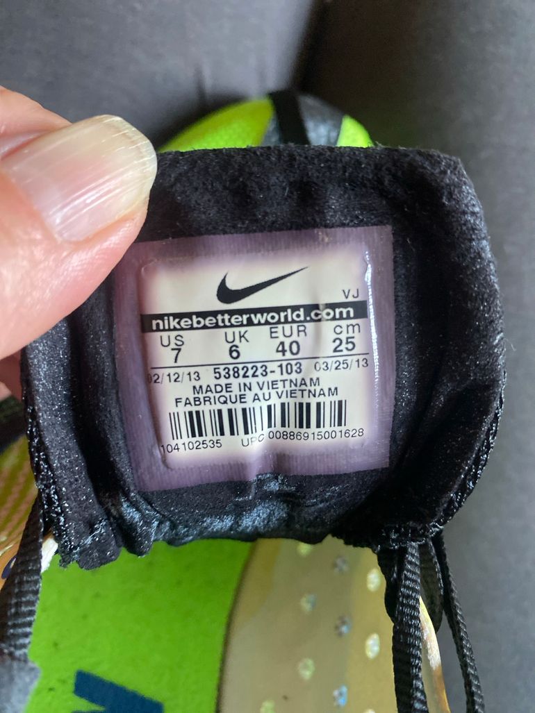 Used Nike zoom rival distanze 2018 bike — image 2 of 3