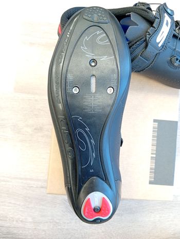 Used Sidi Genius 10 Road Shoes bike — image 3 of 5