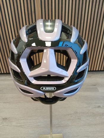 Used ABUS AirBreaker 2.0 Helmet 2026 bike — image 4 of 5