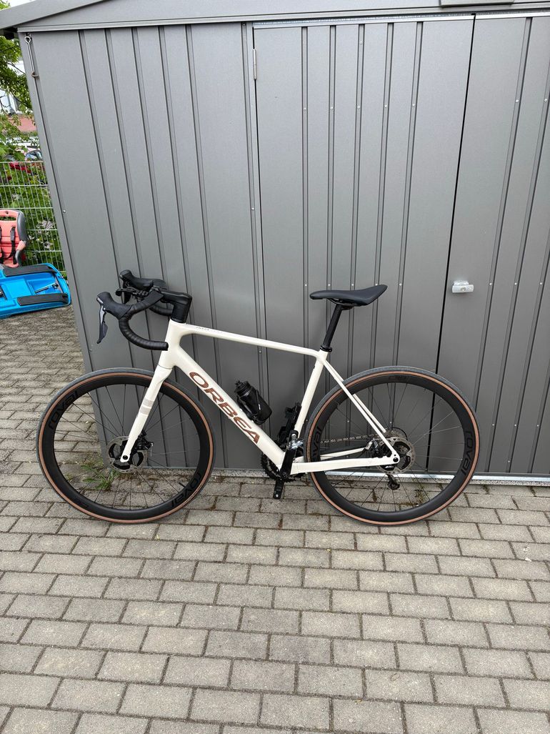 Used Roval Rapide C 38 Wheelset 2024 bike — image 1 of 3