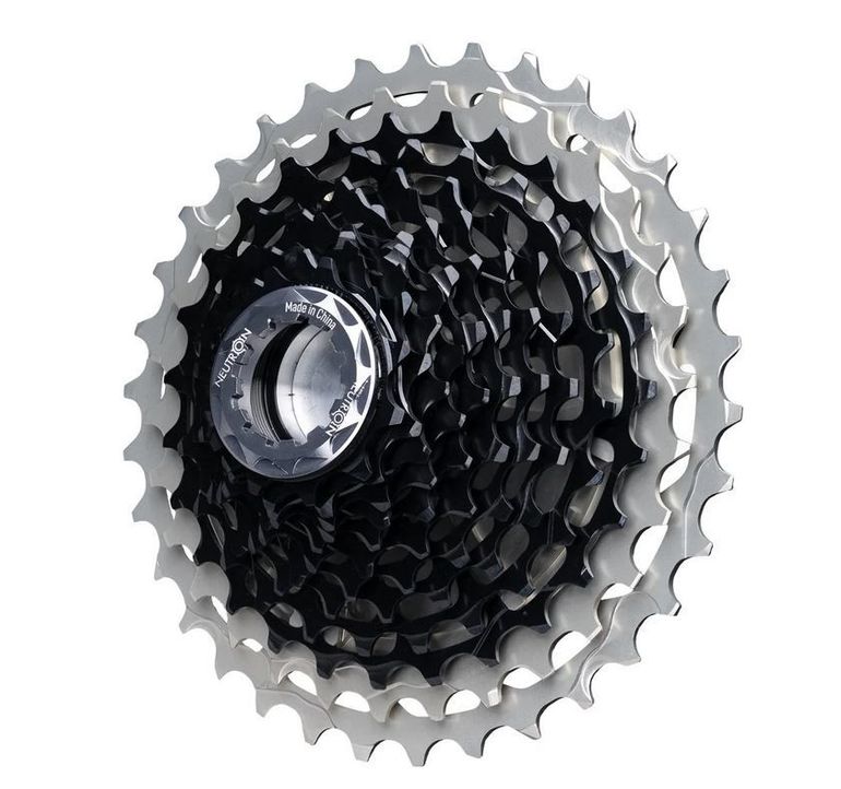 Used Neutron MK2 DLC 12-speed Cassette 11-30T bike — image 2 of 2