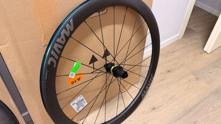 Used Mavic Cosmic SL 45 DISC 2026 bike — image 2 of 6