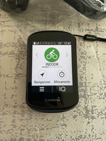 Used Garmin Edge 830 bike — image 2 of 6