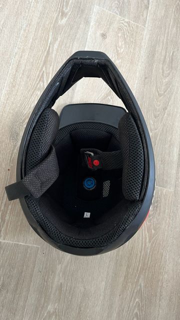 Used LEATT Gravity 1.0 Helmet bike — image 7 of 7