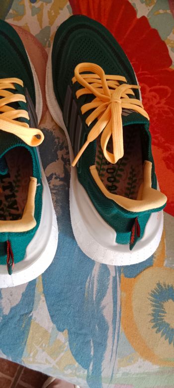 Used Adidas Ultraboost 2025 bike — image 2 of 4