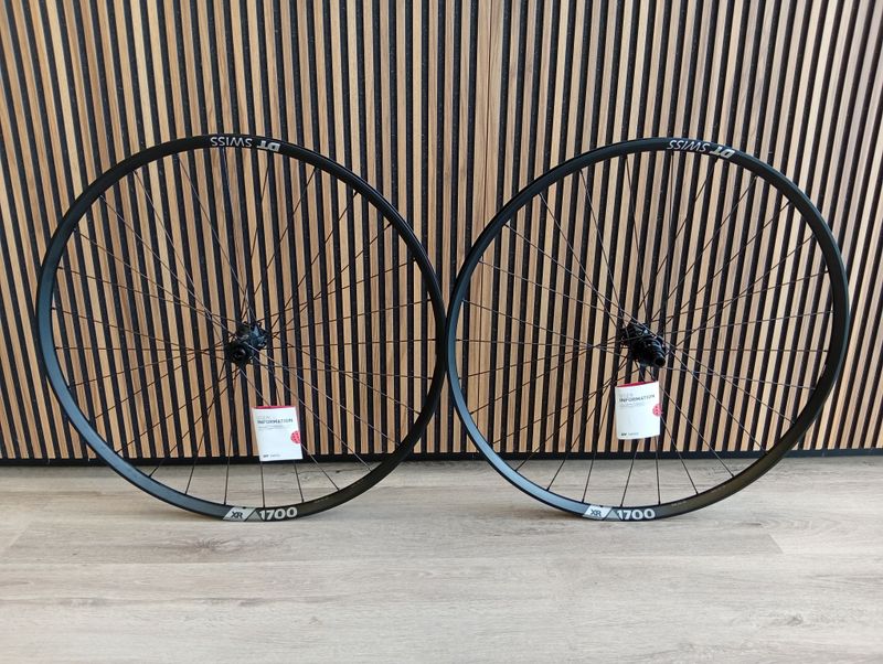 Used Dt Swiss XR 1700 Wheels Wheels