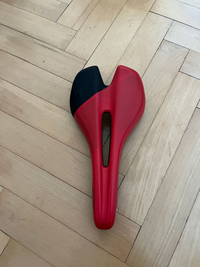 Used Specialized Toupe Saddle bike — image 1 of 5