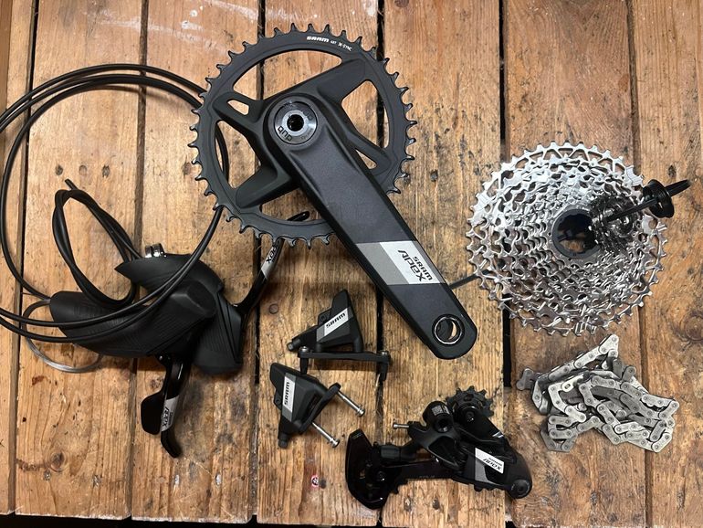 Used Sram Apex XPLR 2026 bike — image 1 of 7