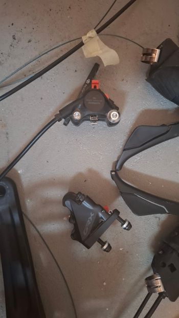 Used Shimano GRX Komplettgruppe GRX 400/600/810 2022 bike — image 6 of 8