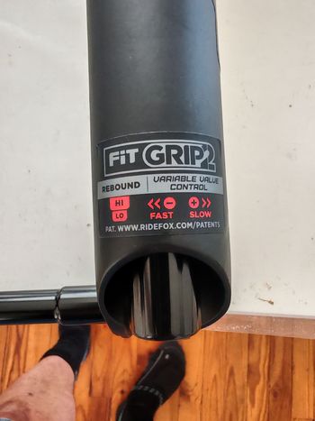 Used Fox FLOAT factory grip2 bike — image 7 of 11