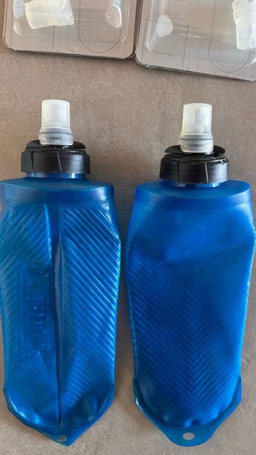 Camelbak Soft Flask bike usato — immagine 3 di 4