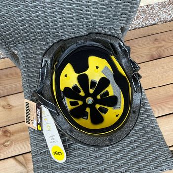 Used Nutcase Street MIPS Helmet bike — image 6 of 8