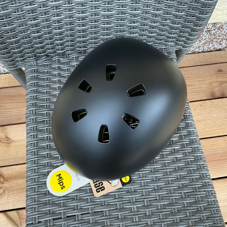 Used Nutcase Street MIPS Helmet bike — image 5 of 8