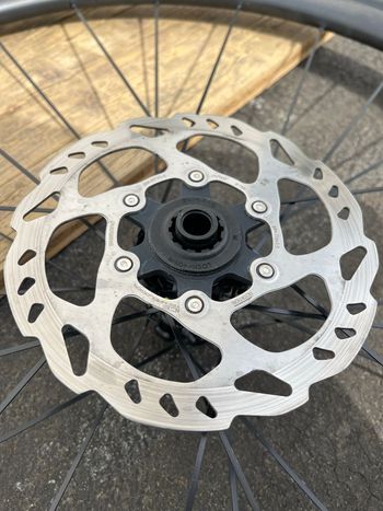 Used Mavic Allroad Pro Carbon SL Disc 2022 bike — image 10 of 12
