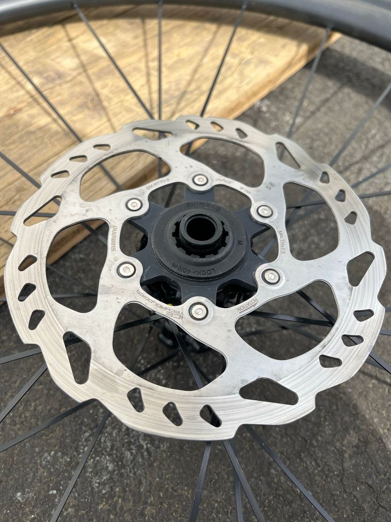 Used Mavic Allroad Pro Carbon SL Disc 2022 bike — image 10 of 12