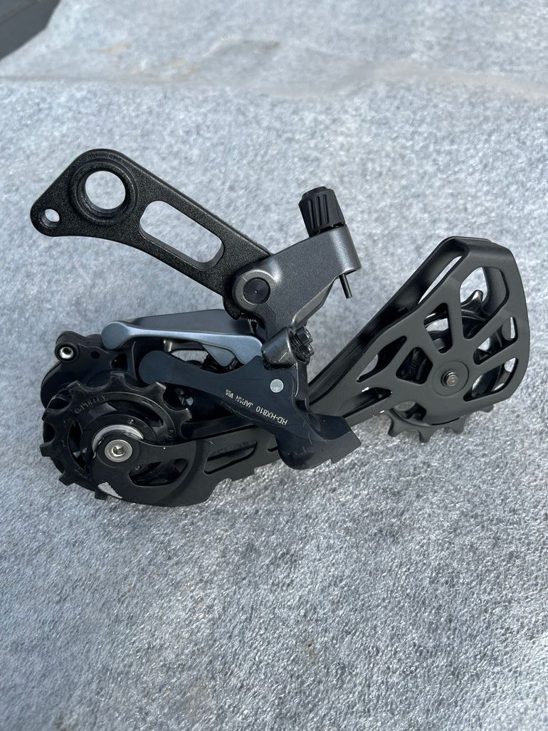 Used Shimano GRX RD-RX810 bike — image 3 of 7