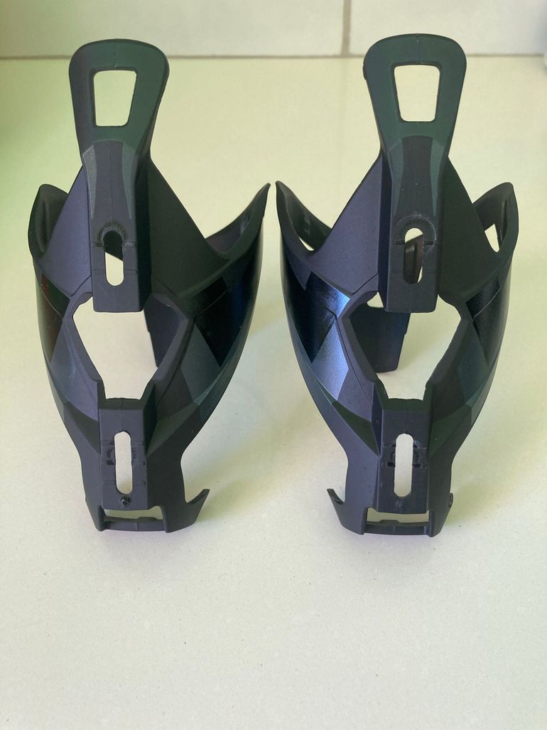 Used Elite Vico Carbon Bottle Cage 2026 bike — image 2 of 5