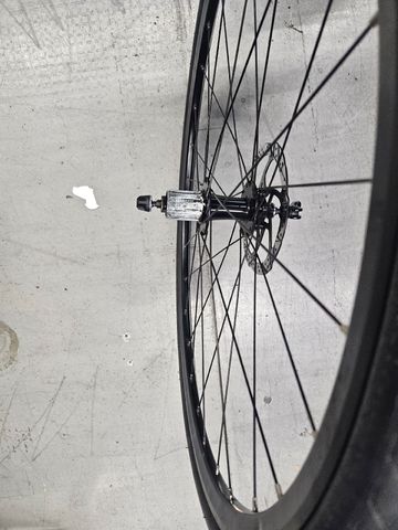Używany Triban 500 Disc Wheelset bike — zdjęcie 3 z 5