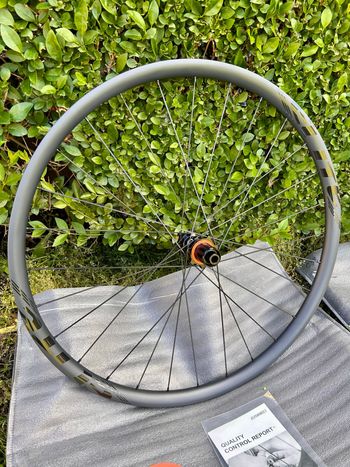 Used Elite-Wheels Carbon 29er MTB Wheelset 2026 bike — image 3 of 6