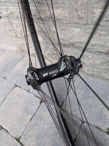 Gebrauchtes Dt Swiss wiel 2023 bike — Bild 2 von 3