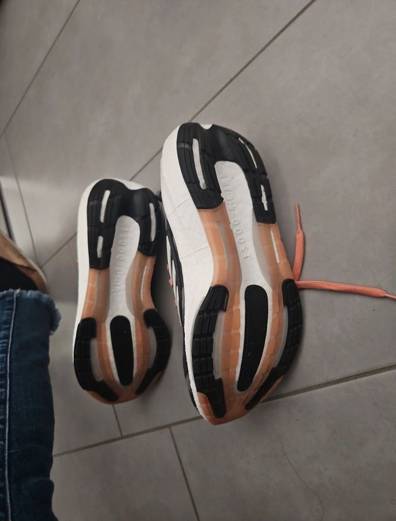 Used Adidas Ultraboost Light bike — image 2 of 5