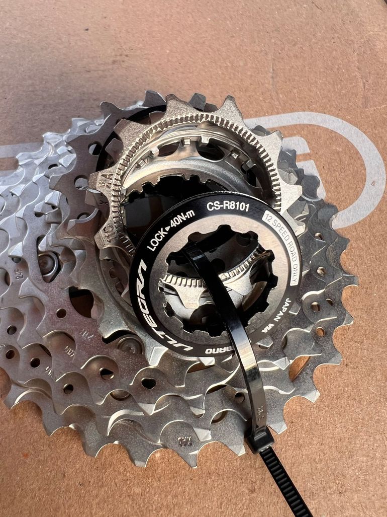 Used Shimano Ultegra R8170 Di2 12-speed Groupset 2026 bike — image 5 of 12