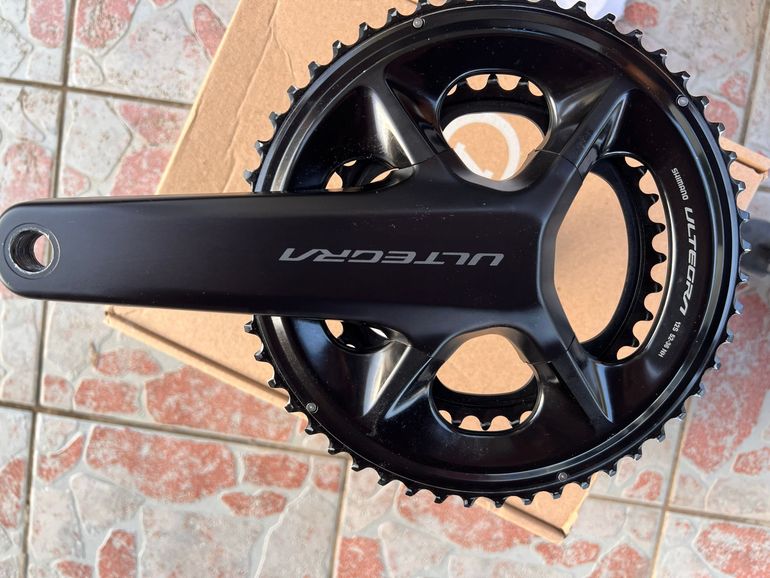 Used Shimano Ultegra R8170 Di2 12-speed Groupset 2026 bike — image 3 of 12