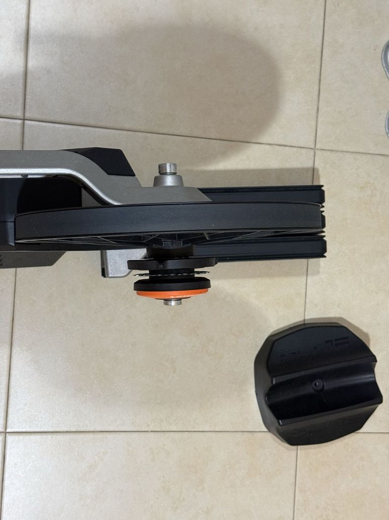 Used Elite Rivo with Zwift Cog and Click 2025 bike — image 4 of 8