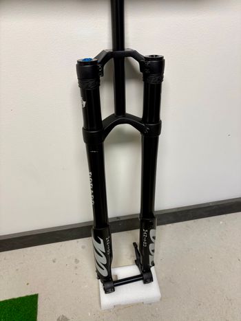 Used Manitou Dorado Expert 37 Gen2 Fork 2026 bike