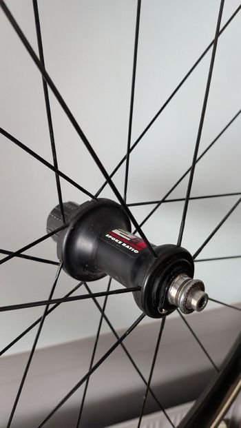 Used Fulcrum Speed 40T Carbon Wheelset bike — image 10 of 12