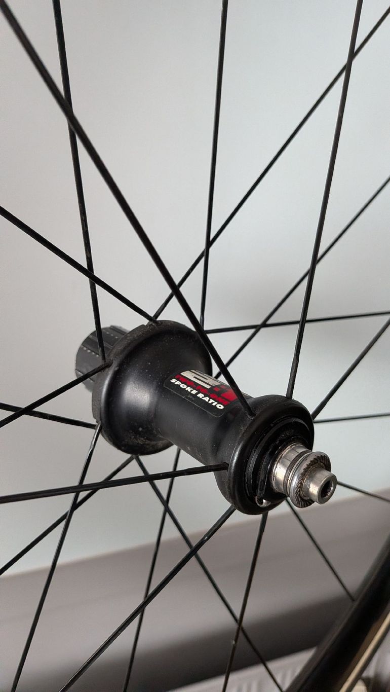 Used Fulcrum Speed 40T Carbon Wheelset bike — image 10 of 12