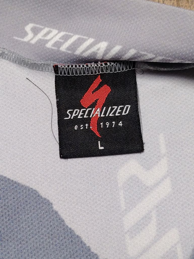 Used Specialized Maglia Ciclismo 2012 bike — image 4 of 6