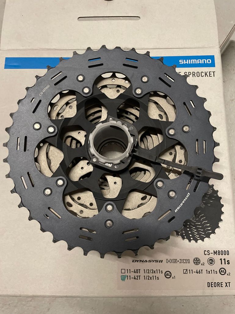 Used Shimano Deore XT CS-M7000 11-42T bike — image 2 of 2