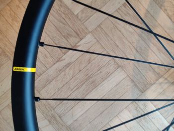 Used Mavic Ksyrium S Wheelset bike — image 5 of 6
