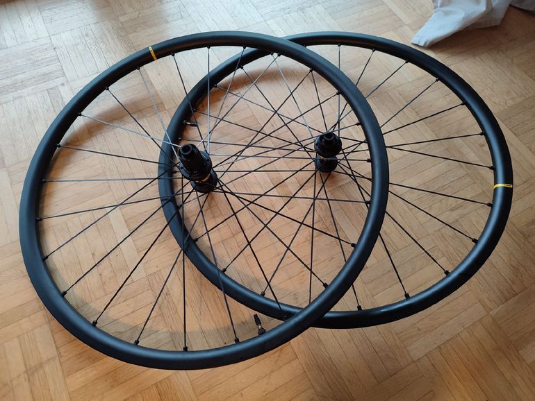 Used Mavic Ksyrium S Wheelset bike — image 3 of 6