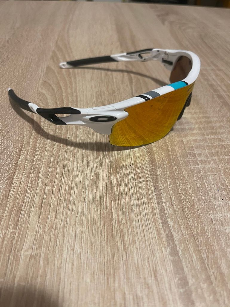 Used Oakley RadarLock Path Sunglasses bike — image 2 of 3