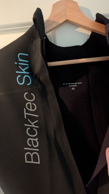 Gebrauchtes Camaro Blacktec Neoprenanzug bike — Bild 3 von 3