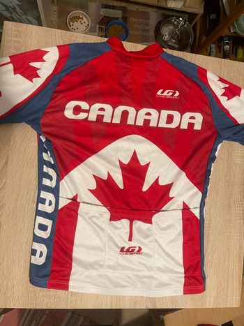 Used Louis Garneau maglia Canada bike