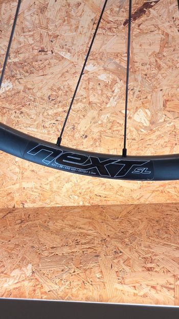 Used Race Face Next SL Carbon Boost 29 2022 bike — image 4 of 13