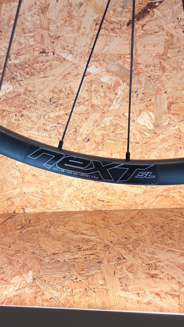 Used Race Face Next SL Carbon Boost 29 2022 bike — image 4 of 13