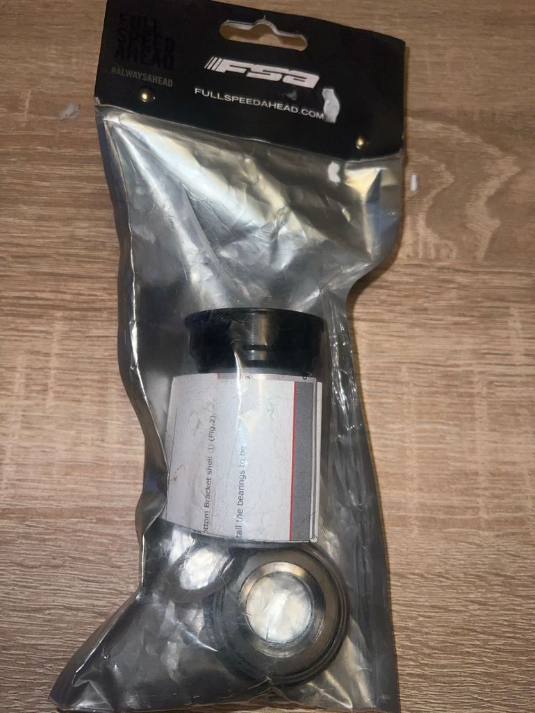 Used Fsa BB86 bike — image 1 of 2