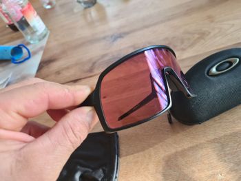 Used Oakley Sutro S Prizm Trail Torch 2025 bike — image 8 of 15