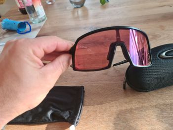 Used Oakley Sutro S Prizm Trail Torch 2025 bike — image 9 of 15