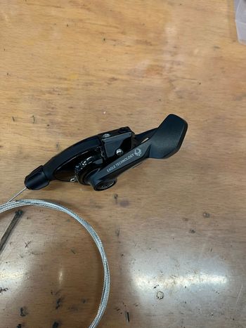 Used Sram GX Eagle 12-speed Lunar Rear Derailleur bike — image 4 of 12