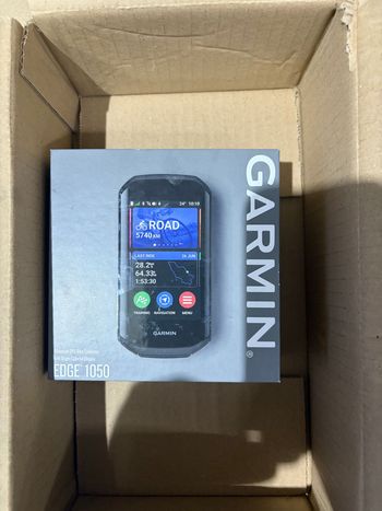 Used Garmin edge 1050 2026 bike — image 3 of 3