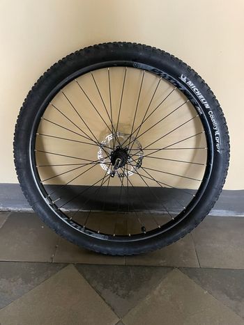 Used Merida Front Wheel 27.5" bike — image 2 of 6