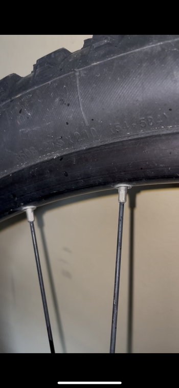 Used Merida Front Wheel 27.5" bike — image 6 of 6
